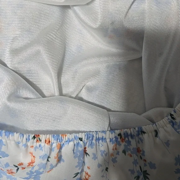 Woman Boho Romper Size Med - Picture 6 of 6